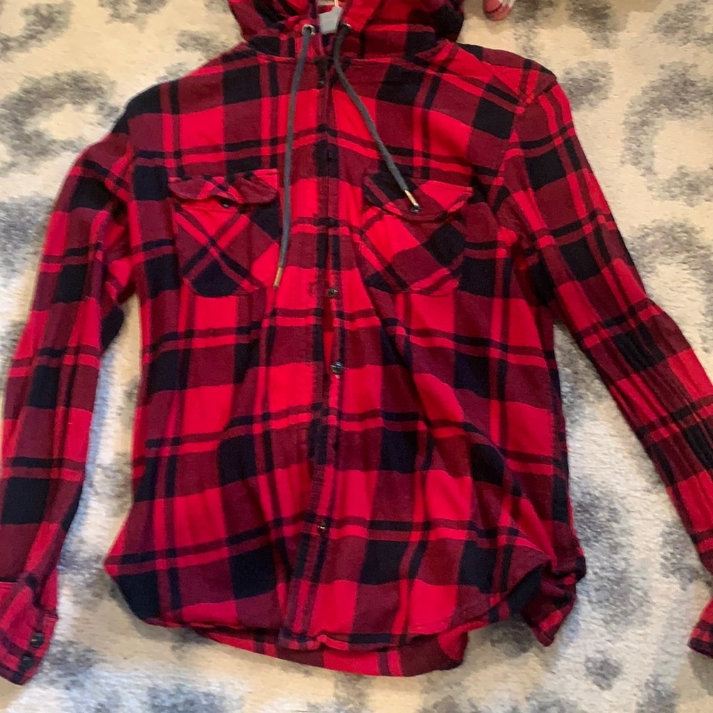 Garage flannel with hood, size small